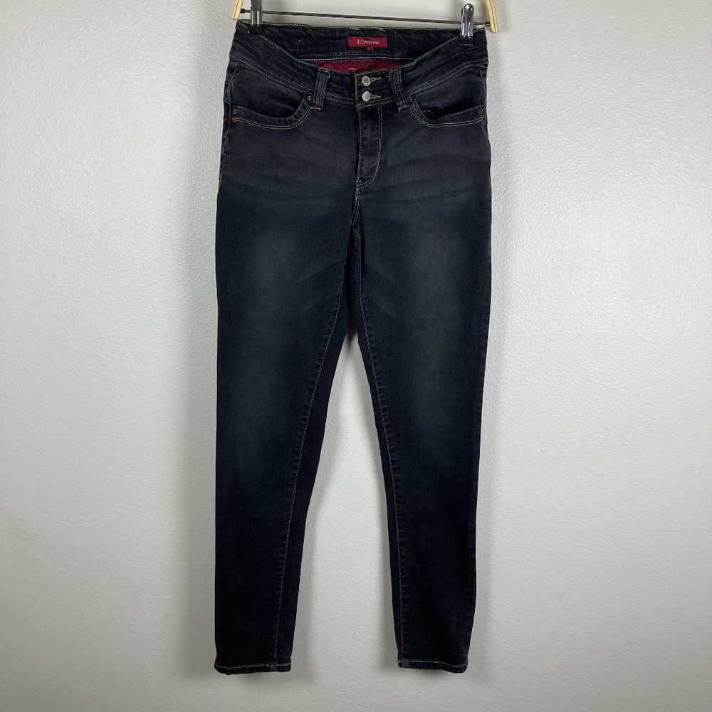 3/$20 J Creations Gray Skinny Jeans Size 9